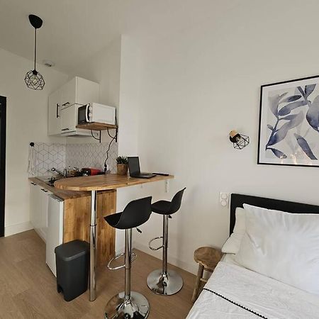 Le Robin Apartment Libourne Exterior photo