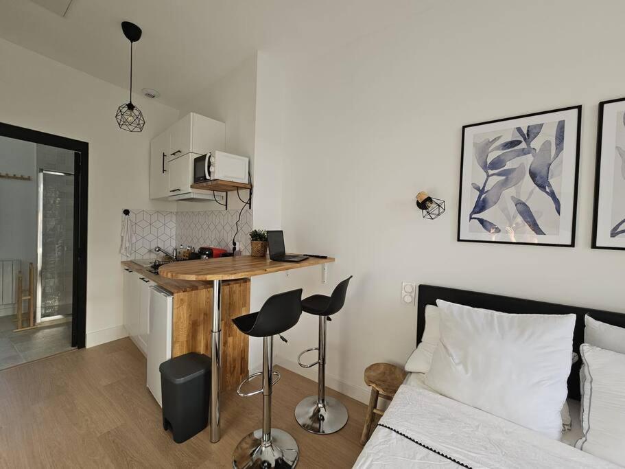 Le Robin Apartment Libourne Exterior photo