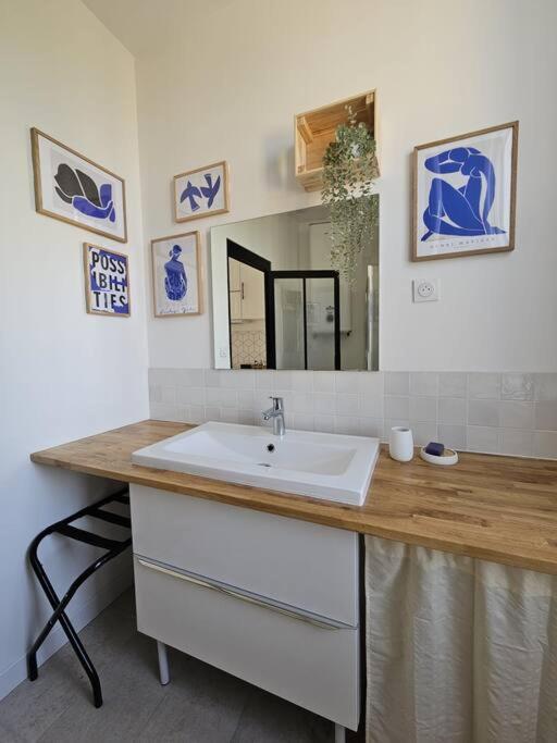 Le Robin Apartment Libourne Exterior photo